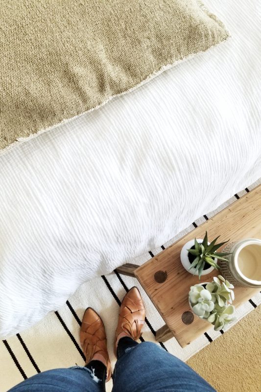 5 Steps to Effortlessly Redecorate Your Bedroom in an Afternoon. By Cynthia Harper. Modern Farmhouse Style Bedding.